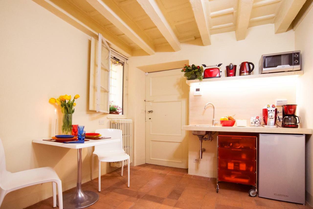 Suite Viola Antica Lucca Exterior photo